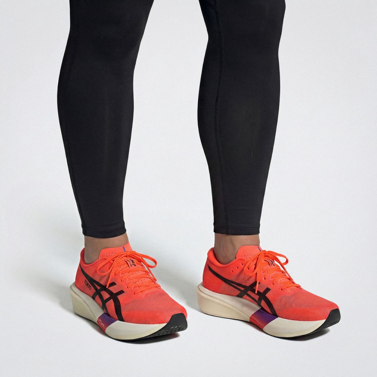 Replacement sawtooth shoe laces for Asics Metaspeed Edge Tokyo running shoes by Kicks Shoelaces