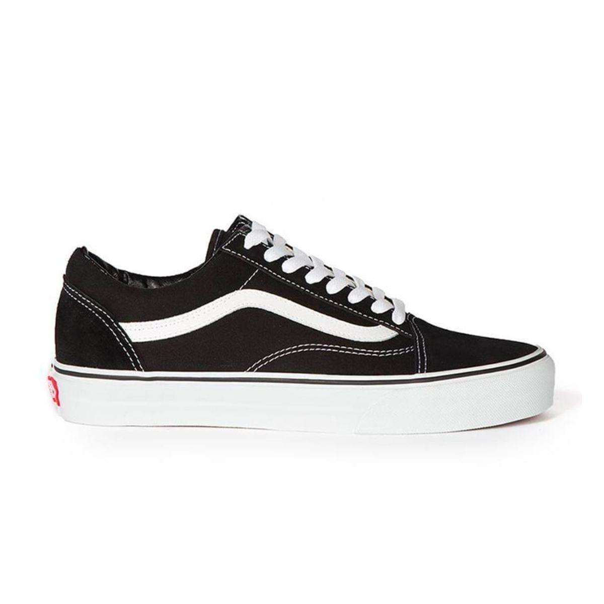 Vans Old Skool sneakers replacement laces by Kicks Shoelaces