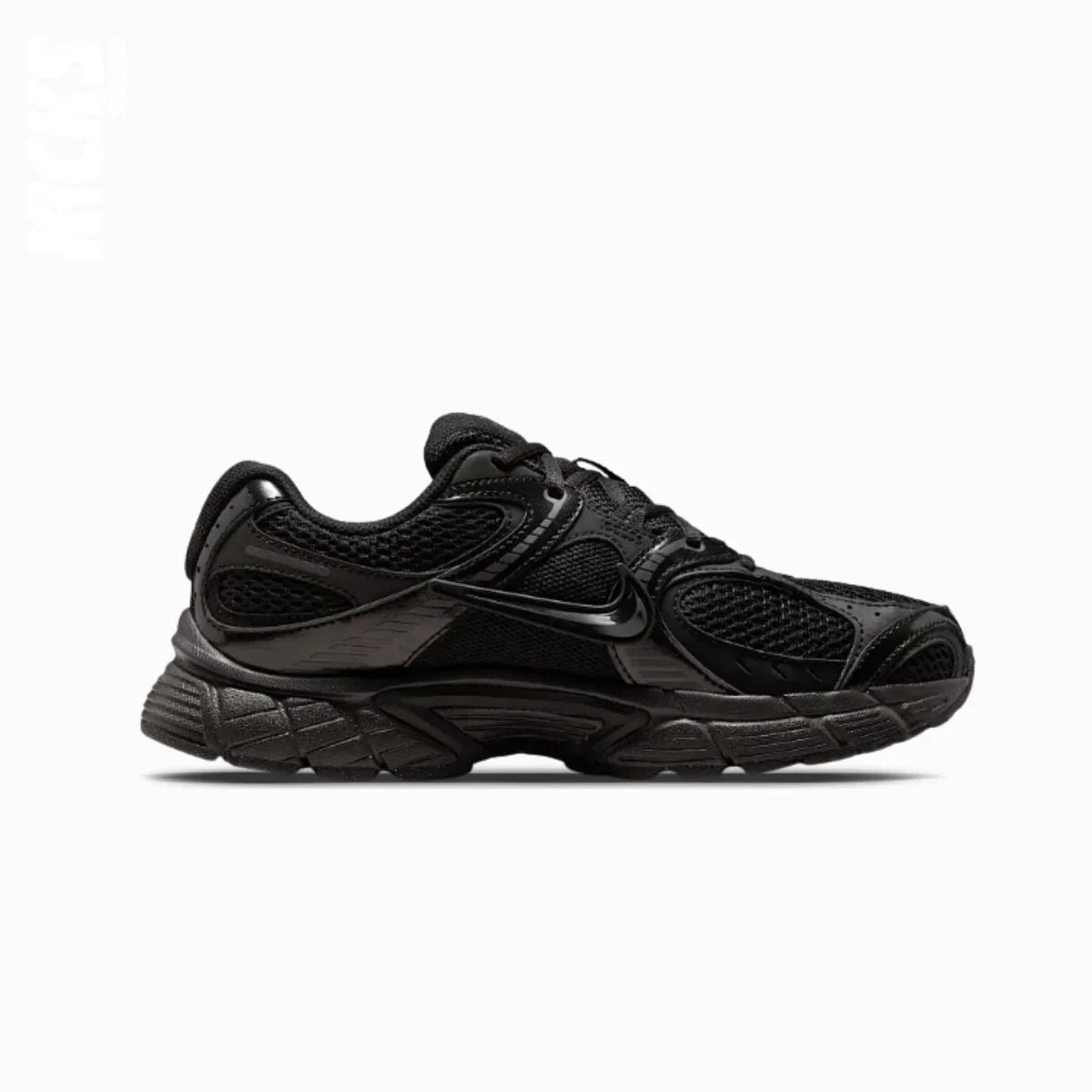 Nike V5 RNR with black replacement laces by Kicks Shoelaces. 